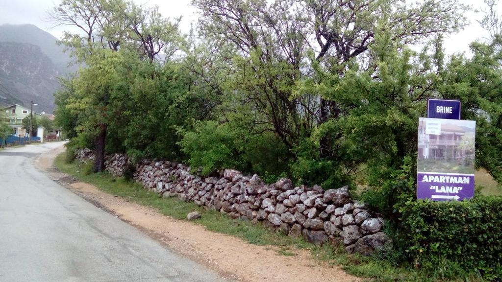 Apartments Lana Starigrad Paklenica Luaran gambar
