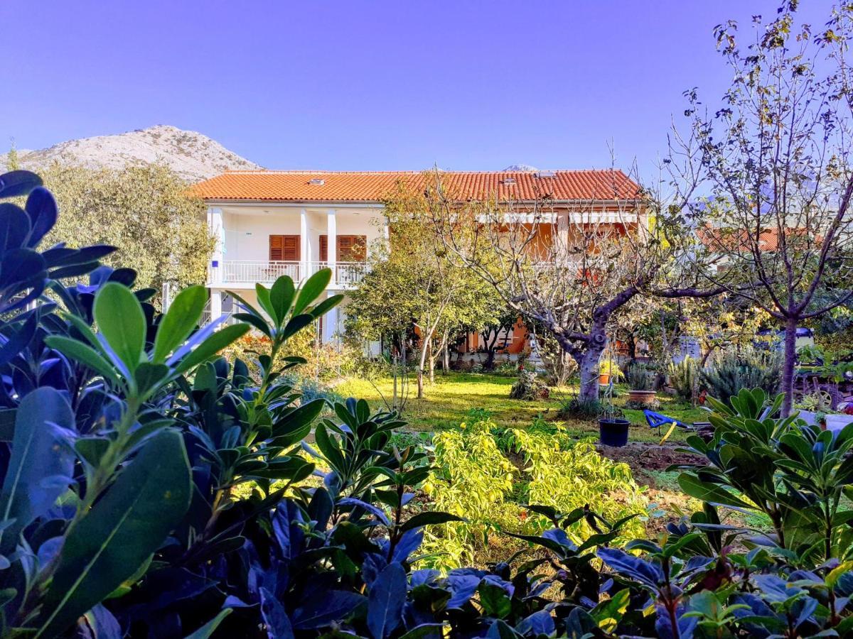 Apartments Lana Starigrad Paklenica Luaran gambar